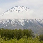 羊蹄山 日本百名山の独立峰と瑞穂の土地