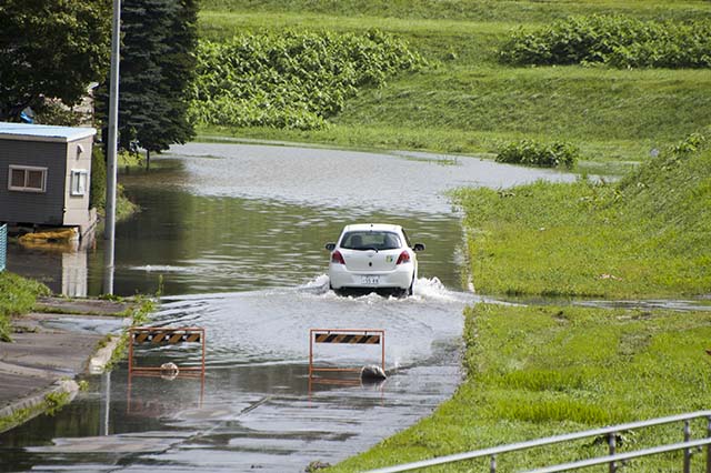 洪水　北海道　2016