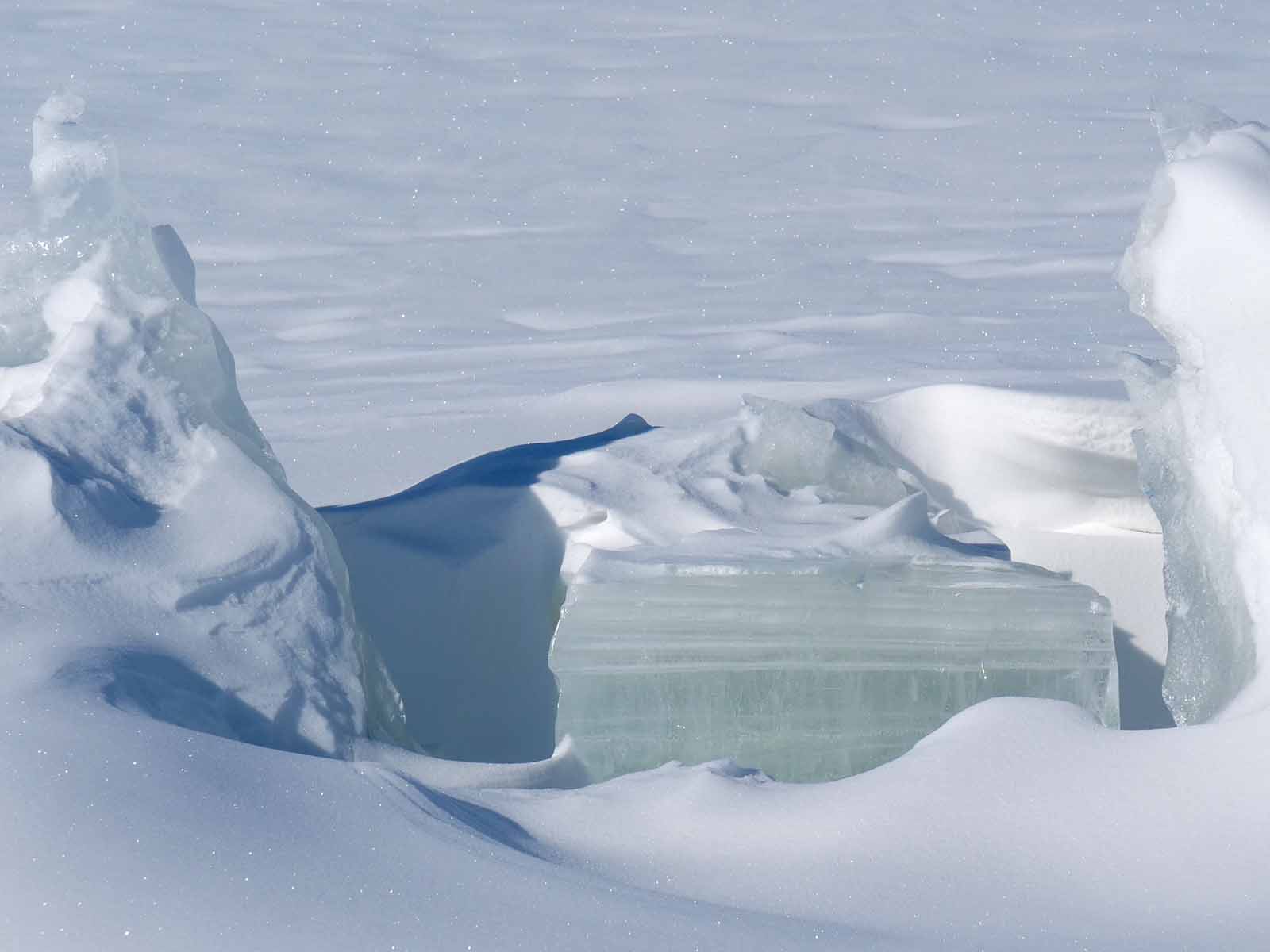 御神渡りの氷